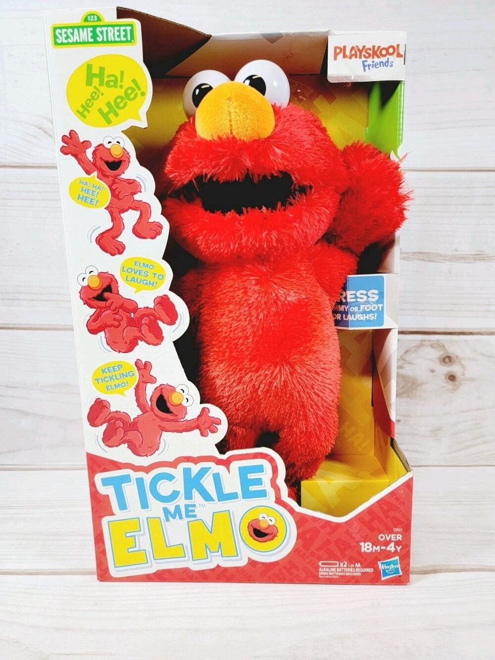 Hasbro Sesame Street 2016 Tickle Me Elmo Playskool Friends Plush Brand New